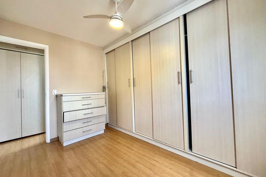 Quarto de apartamento para alugar com 1 quarto, 56m² em Vila Guarani (z Sul), São Paulo