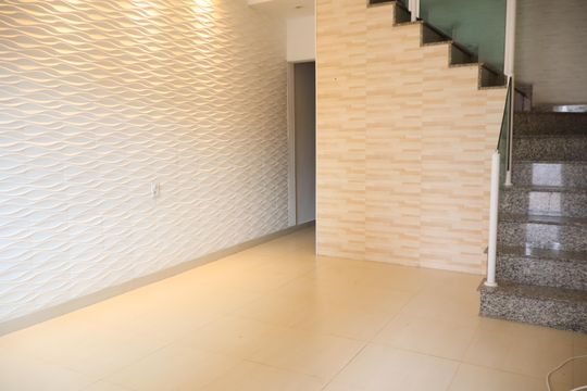 Casa à venda com 1 quarto, 120m² em Vila Ivone, São Paulo