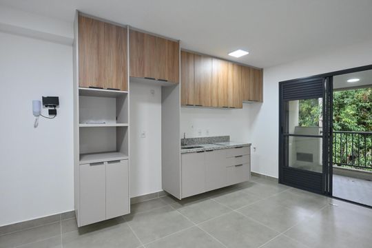 Cozinha de apartamento à venda com 2 quartos, 61m² em Vila Progredior, São Paulo