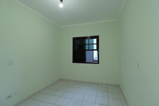 Quarto 1 de apartamento à venda com 2 quartos, 70m² em Parque Jaçatuba, Santo André