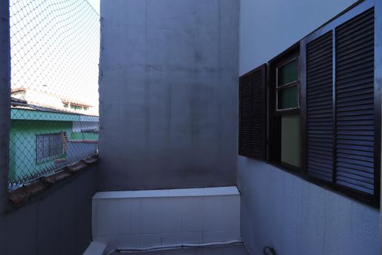 Vista do Quarto 2 de apartamento à venda com 2 quartos, 70m² em Parque Jaçatuba, Santo André