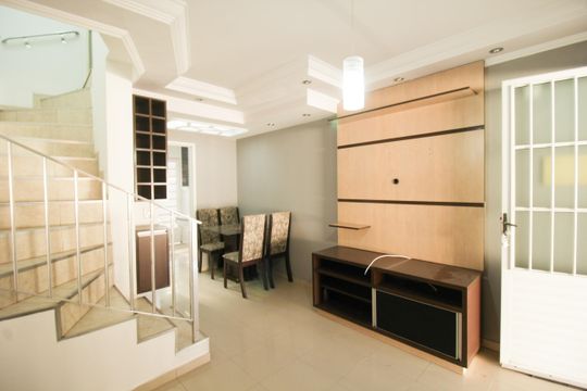 Casa de Condomínio para alugar com 2 quartos, 70m² em Loteamento City Jaragua, São Paulo