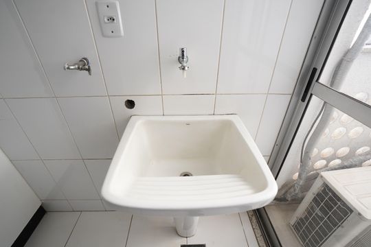 Área de serviço de apartamento para alugar com 4 quartos, 119m² em Setor Bueno, Goiânia