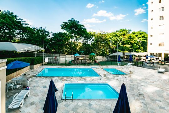 Área comum - Piscina de apartamento à venda com 2 quartos, 112m² em Serrano, Belo Horizonte