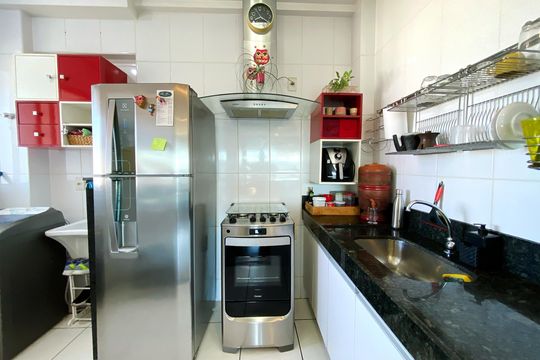 Cozinha de apartamento à venda com 2 quartos, 64m² em Nova Esperança, Belo Horizonte