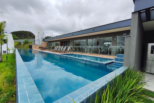 Casa de Condomínio à venda com 2 quartos, 80m² em Bosque do Jambreiro, Nova Lima
