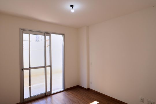 Suíte de apartamento à venda com 2 quartos, 131m² em Anchieta, Belo Horizonte