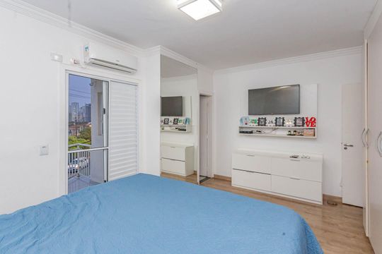 Suíte 1 de casa à venda com 3 quartos, 150m² em Vila Gumercindo, São Paulo