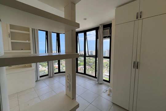 Suíte 3 de apartamento para alugar com 3 quartos, 198m² em Barra da Tijuca, Rio de Janeiro
