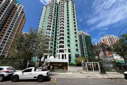 Apartamento à venda com 3 quartos, 198m² em Barra da Tijuca, Rio de Janeiro