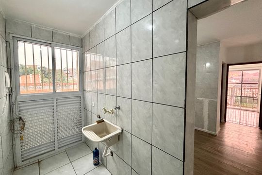 Área de serviço de casa para alugar com 3 quartos, 100m² em Jardim Dayse, Ferraz de Vasconcelos