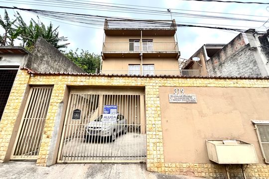 Fachada de casa para alugar com 3 quartos, 100m² em Jardim Dayse, Ferraz de Vasconcelos