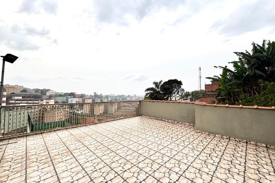 Área comum de casa para alugar com 3 quartos, 100m² em Jardim Dayse, Ferraz de Vasconcelos