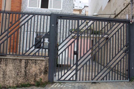Fachada de apartamento à venda com 1 quarto, 70m² em Vila Monumento, São Paulo