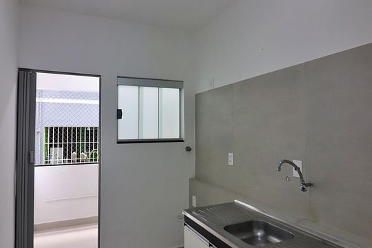 Cozinha  de apartamento para alugar com 1 quarto, 48m² em Vila Santa Luzia, São Bernardo do Campo