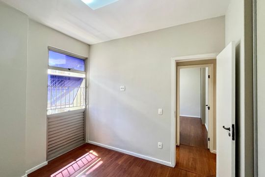 Apartamento para alugar com 3 quartos, 130m² em Santo Agostinho, Belo Horizonte