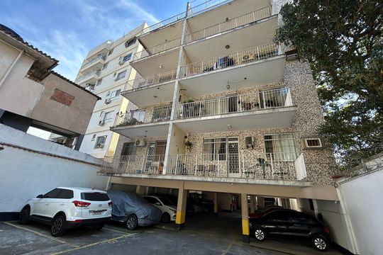 Fachada de apartamento à venda com 2 quartos, 102m² em Méier, Rio de Janeiro
