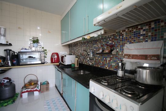 Cozinha de apartamento à venda com 2 quartos, 70m² em Portal do Morumbi, São Paulo