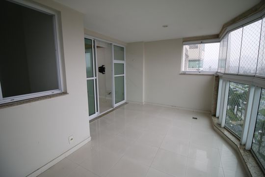 Varanda de apartamento para alugar com 3 quartos, 110m² em Barra da Tijuca, Rio de Janeiro