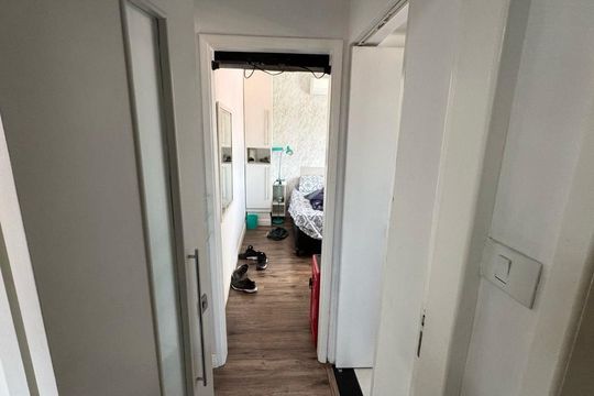 Corredor de apartamento para alugar com 1 quarto, 75m² em Vila Monumento, São Paulo