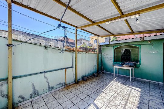 Área externa - Casa 1 de casa para alugar com 5 quartos, 225m² em Vila Dalila, São Paulo