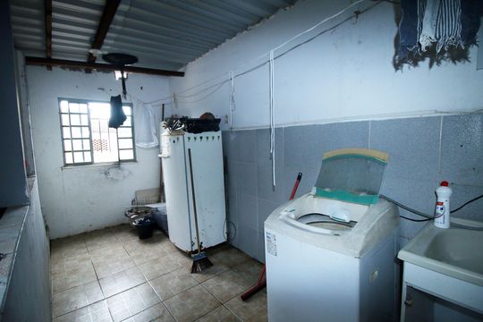 Área de Serviço de casa para alugar com 2 quartos, 94m² em Parada de Lucas, Rio de Janeiro