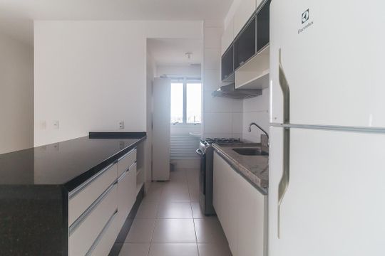 Cozinha de apartamento para alugar com 2 quartos, 72m² em Jardim Armênia, Mogi das Cruzes