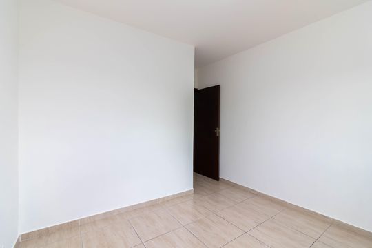 Quarto 3 de casa para alugar com 3 quartos, 200m² em Vila Maria Luisa, São Paulo