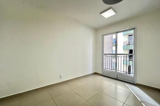 Sala de apartamento para alugar com 2 quartos, 36m² em Jardim Oriental, São Paulo