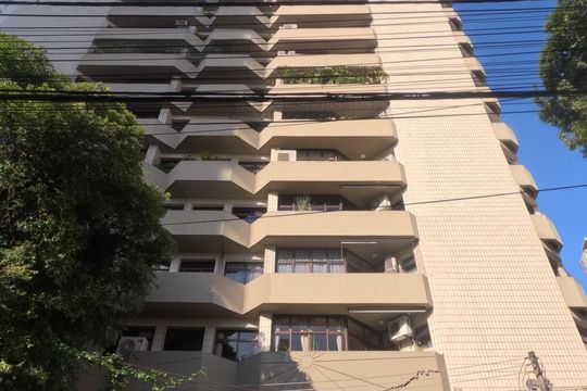 Fachada de apartamento para alugar com 3 quartos, 158m² em Pompéia, Santos