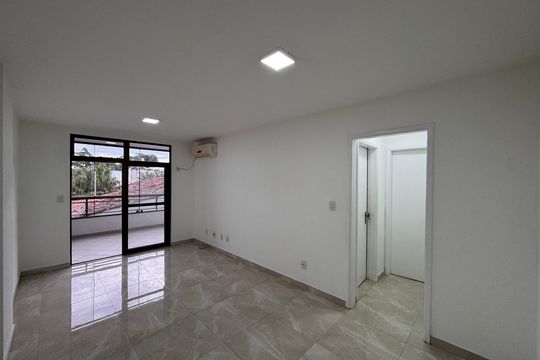Apartamento para alugar com 2 quartos, 78m² em Recreio dos Bandeirantes, Rio de Janeiro