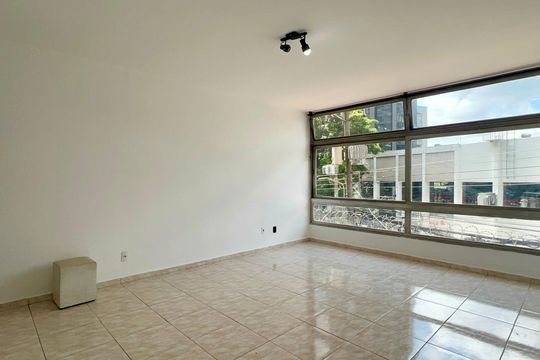 Sala de apartamento para alugar com 2 quartos, 120m² em Pinheiros, São Paulo