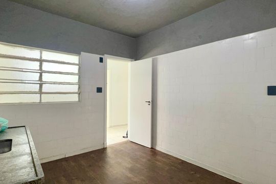 Cozinha de apartamento para alugar com 2 quartos, 120m² em Pinheiros, São Paulo