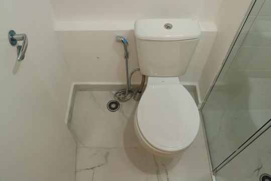 Banheiro de kitnet/studio à venda com 1 quarto, 25m² em Perdizes, São Paulo