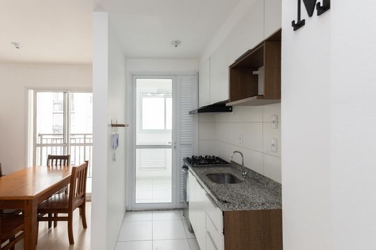 Cozinha  de apartamento para alugar com 2 quartos, 50m² em Vila Guilherme, São Paulo