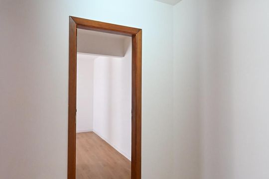 Corredor de apartamento para alugar com 2 quartos, 60m² em Vila Andrade, São Paulo