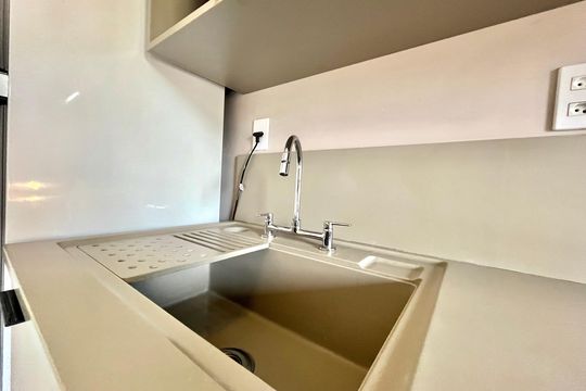 Cozinha de kitnet/studio para alugar com 1 quarto, 24m² em Mirandópolis, São Paulo