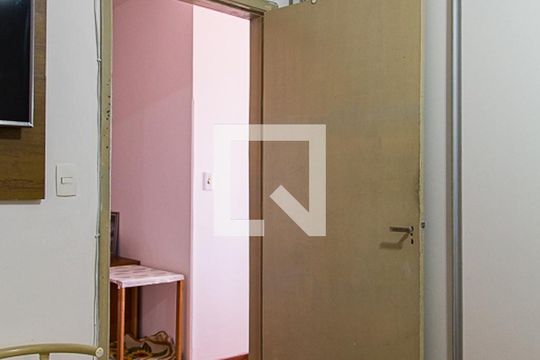 Casa à venda com 2 quartos, 65m² em Jardim Oriental, São Paulo