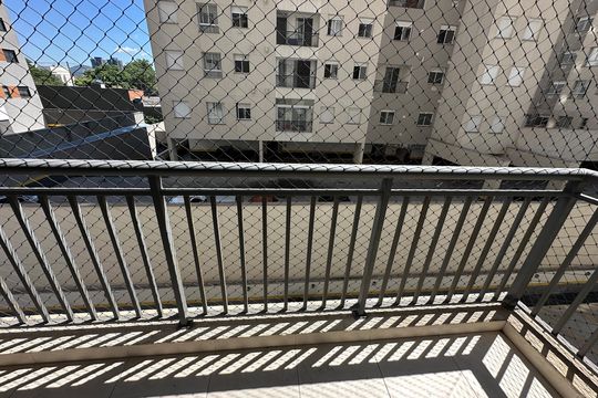 Varanda da Sala de apartamento à venda com 2 quartos, 44m² em Jardim Tupanci, Barueri