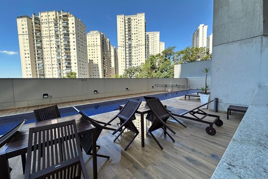 Área comum - Piscina de apartamento à venda com 2 quartos, 44m² em Jardim Tupanci, Barueri