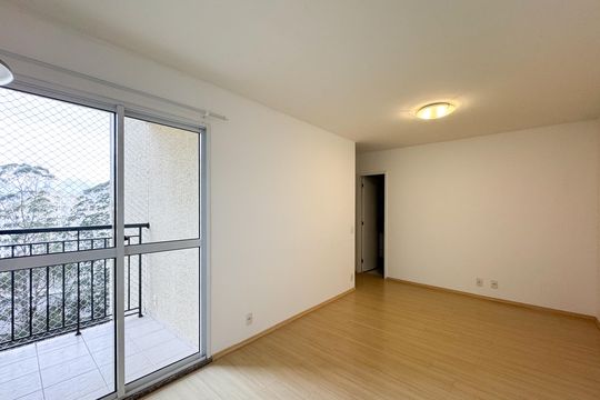 Sala de apartamento para alugar com 2 quartos, 48m² em Planalto, São Bernardo do Campo