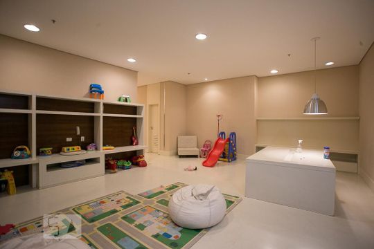 Área comum de apartamento à venda com 3 quartos, 100m² em Cerqueira César, São Paulo