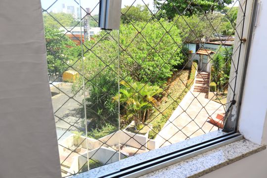 Vista do Quarto 1 de apartamento para alugar com 3 quartos, 79m² em Pernambués, Salvador