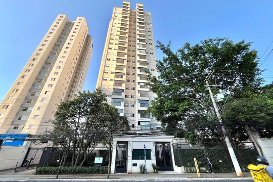Fachada de apartamento à venda com 2 quartos, 68m² em Vila Mascote, São Paulo