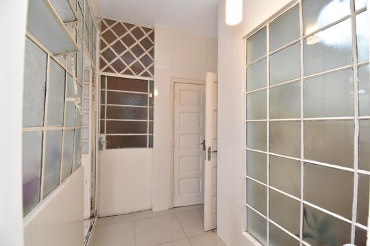 Área de Serviço de apartamento à venda com 3 quartos, 140m² em Centro, Curitiba