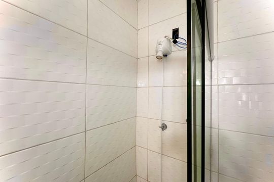 Banheiro de apartamento para alugar com 2 quartos, 64m² em Botafogo, Rio de Janeiro