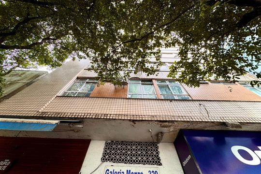 Fachada de apartamento para alugar com 2 quartos, 64m² em Botafogo, Rio de Janeiro