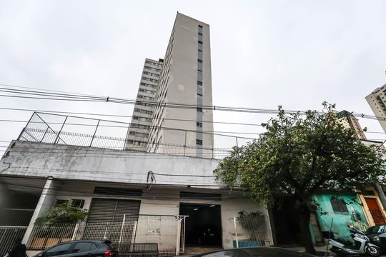 Fachada de apartamento para alugar com 1 quarto, 48m² em Aclimação, São Paulo