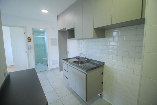 Cozinha de apartamento para alugar com 2 quartos, 34m² em Tatuapé, São Paulo