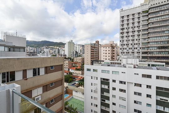 Vista de apartamento para alugar com 4 quartos, 480m² em Carmo, Belo Horizonte